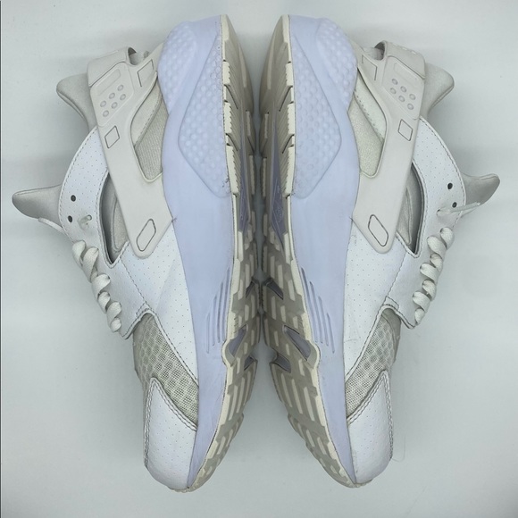 Nike Air Huarache Triple White - Picture 5 of 7